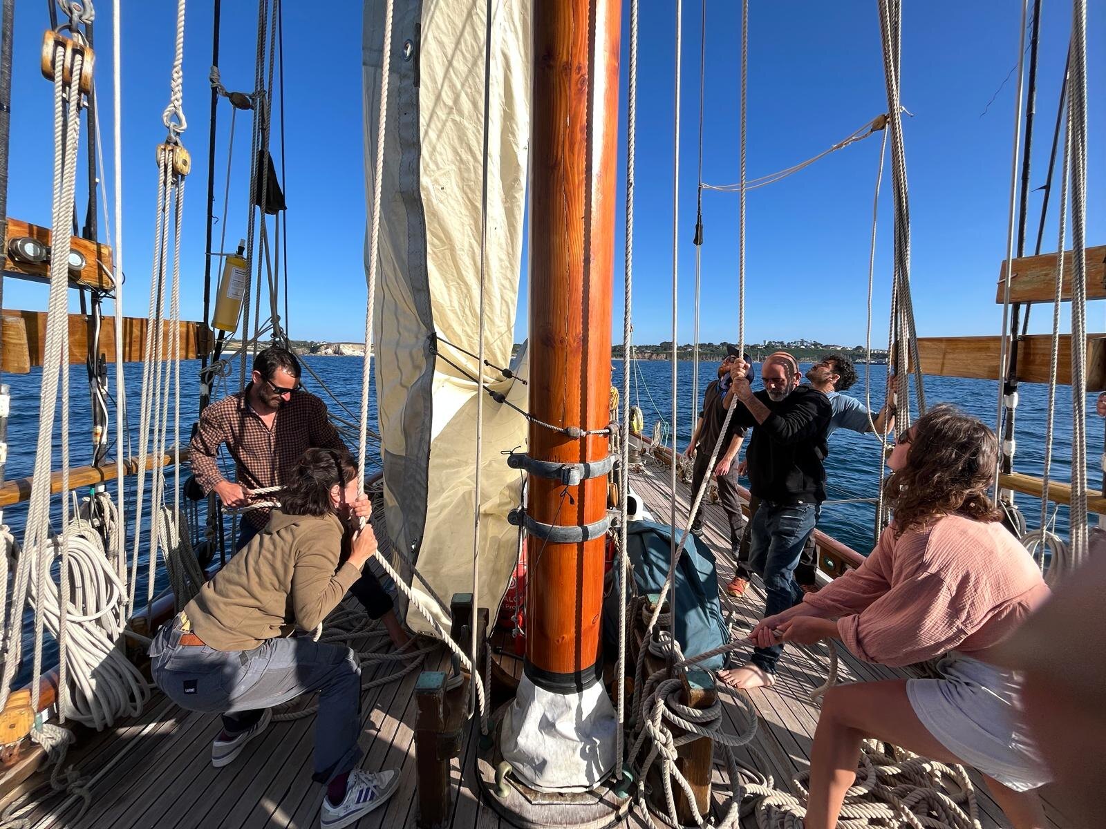 Équipage sur le pont de Pegasus